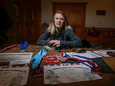 ‘who’s Next’ The Rise Of Felicity Taylor And Girls’ Wrestling In Iowa Usa Today High School