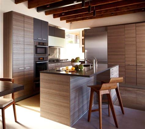 Trend Study: Horizontal Grain Cabinets Make Kitchen Designs Modern & Natural - Dura Supreme 