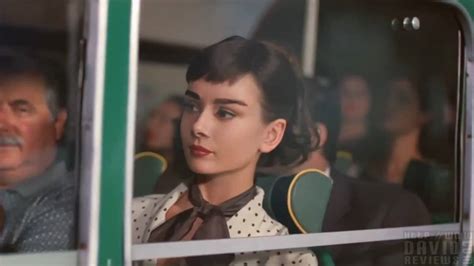 Cgi Audrey Hepburn For A Dovegalaxy Chocolate Commercial Tomo Un Año Replicar En Cgi La Cara