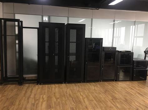 Contact the specialists at rack world systems for more information about the network rack and network cabinet solutions that will best serve your specific needs. 19 Inch Wall Mount Server Rack Cabinet For Home / Office ...