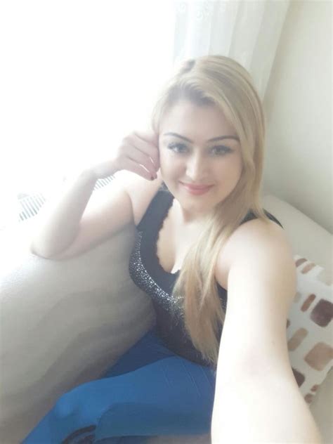 Turkish Real Ensest Mom Milf Ozlem Orospusu Arsivizm Photos Xxx Porn Album