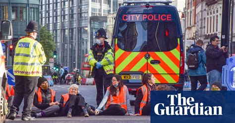 Jurors Trying Insulate Britain Protesters Fail To Reach Verdict Uk News The Guardian