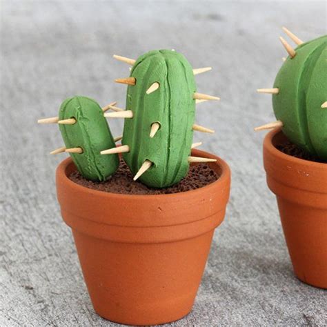 It's a great way to get some ideas on how to finish a drawing — you can even keep going to see i drew these fun lil' cacti using six of my bardot brush sets, so if you curious to see what they can do, definitely give it a watch! Use some modelling clay and toothpicks to create this cute ...