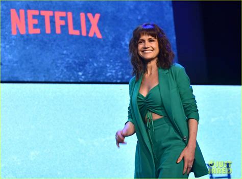 Photo Carla Gugino Haunting Of Hill House Netflix Fyc Event 26 Photo