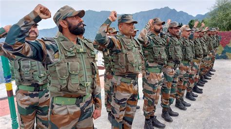 Amid High Vigil Along Loc Indian Army Celebrates Independence Day In
