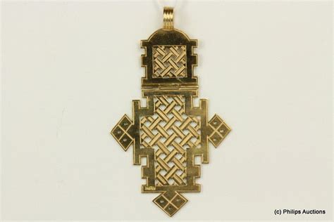 18ct Gold Reversible Axum Cross Pendant Pendantslockets Jewellery