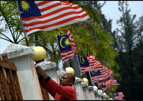 Selamat hari kebangsaan 2019, sayangi malaysiaku, malaysia bersih ♬ kementerian komunikasi dan multimedia malaysia download mp3. Spirit of patriotism in 'Sayangi Malaysiaku: Malaysia Bersih"