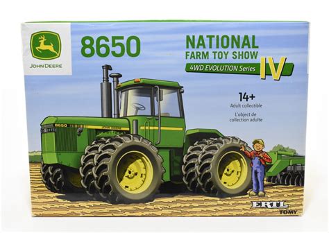 132 John Deere 8650 4wd Tractor National Farm Toy Show Edition