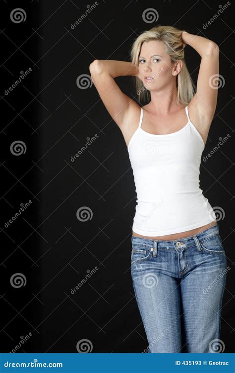 Blonde Frau In Den Jeans Stockbild Bild Von Erwachsener 435193