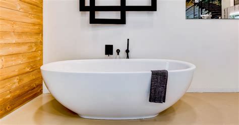 Subito a casa, in tutta sicurezza. 5 motivi per scegliere una vasca da bagno al posto della ...