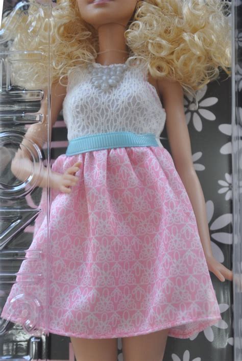 Barbie Fashionistas 12 Inches Trendy Doll Number 14 Blonde Powder Pink