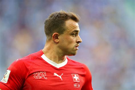 Kariyer sayfasında xherdan shaqiri isimli futbolcunun sezon bazında takımının yer almış olduğu turnuvalardaki maç, gol, asist, sarı kart, kırmızı kart, oyuna girme, oyundan alınma, ilk onbirde oynadığı maç sayılarına ve aldığı süreye ulaşabilirsiniz. Why Phil Neville is wrong to brand Xherdan Shaqiri a ...