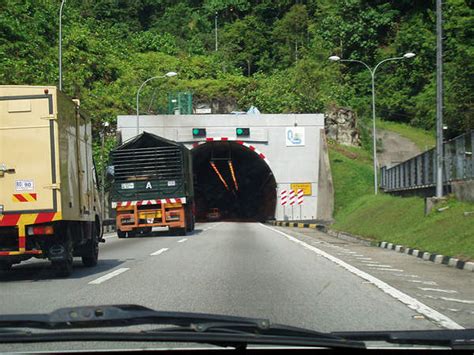 A plus malaysia berhad spokesperson said in the northern region, traffic flow from ipoh to simpang pulai was slow moving as well as from sungai perak rest and. North-South Expressway (NSE), Kedah - Verdict Traffic