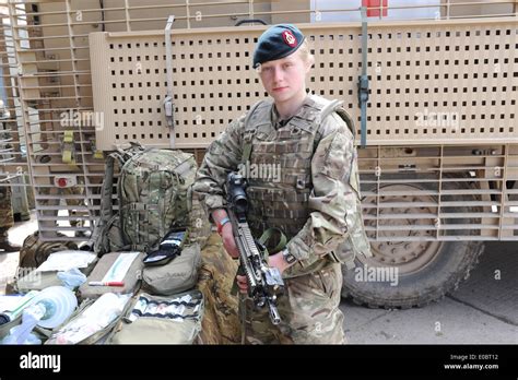 Army Medic British High Resolution Stock Photography And Images Alamy