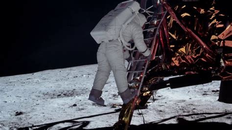 Les Premiers Pas Sur La Lune Extrait Vidéo Apollo 11 Retour Vers La Lune
