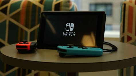Nintendo Switch Lets Gamers Play In Both The Real World