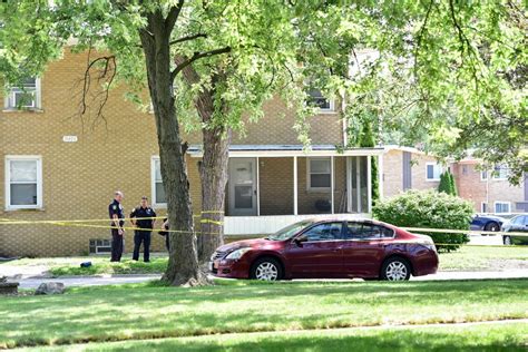 Update Woman Killed Man Wounded In Lansing Shooting Crime And