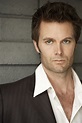 garret dillahunt - Google Search | Character actor, Actors, Raising hope