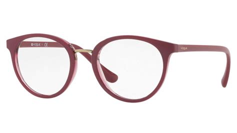 The Best Eyeglass Frames For Women Over 50 For All Face Shapes