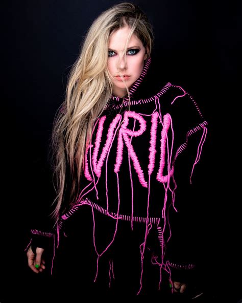 Avril Lavigne Euphoria Magazine 2022 06 • Celebmafia
