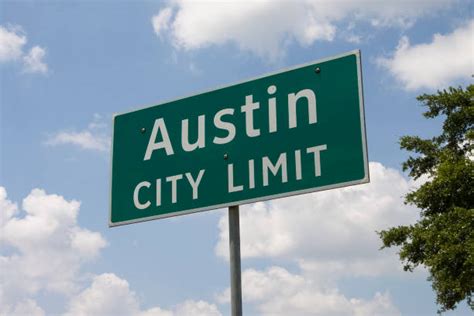 City Limit Sign Stock Photos Pictures And Royalty Free Images Istock