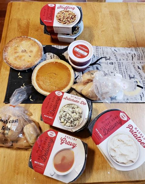 You get two meaty options with this package. Stress-free Thanksgiving Dinner with Boston Market ...