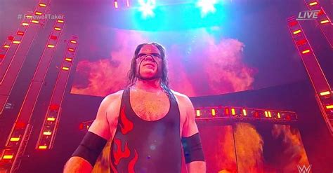 Последние твиты от kane (@kanewwe). WWE Fans Are Confused Why Kane Arrived at Survivor Series ...