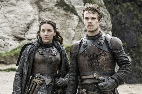Game Of Thrones Sex Scenes Were An Uncoordinated Mess Reveals Gemma Whelan
