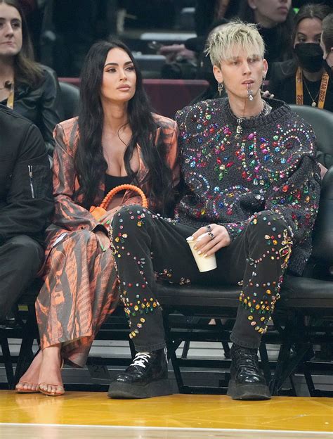 Megan Fox Posted That Shes Seeking a Girlfriend and Fiancé Machine Gun Kelly Responded Glamour