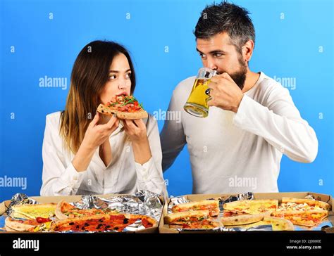 Husband Wife Man Woman Eat Hi Res Stock Photography And Images Alamy