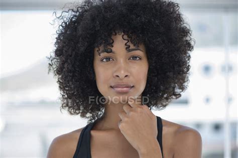 Portrait Of Sensual Woman With Afro Hairstyle — Close Up Curly Hair
