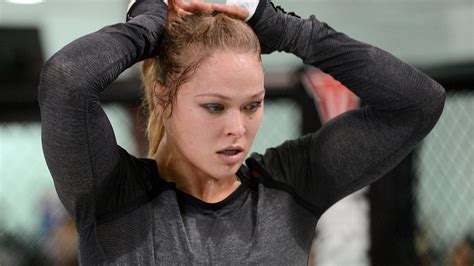 ronda rousey s first pro fight