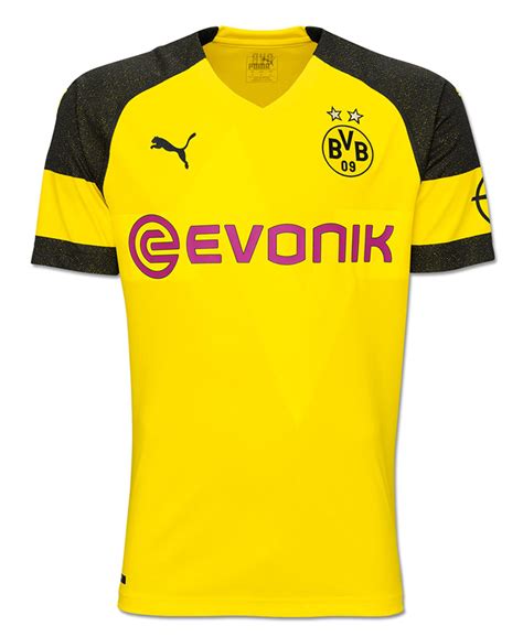 Hier seid ihr hautnah dabei wie sonst nur auf der südtribüne! Maglia Borussia Dortmund 2018-2019, la grafica a impulso ...