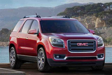 2015 Gmc Acadia Vs 2015 Chevrolet Traverse Whats The Difference