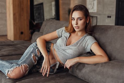 women belly cleavage brunette couch torn jeans brown eyes 1920x1280 wallpaper wallhaven cc