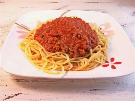 Pasta gigi memiliki karakteristik atau sifat unik berupa busa, yang ternyata kandungan busa ini digunakan untuk menyalurkan zat ke seluruh mulut. Blog Girl: Jenis-Jenis Pasta