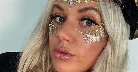 Woman Who Invented The Glitter Boob Trend Now Set To Make £50m A Year Mirror Online