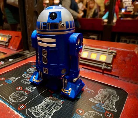 How To Build Your Own Droid At Disneyland And Walt Disney World
