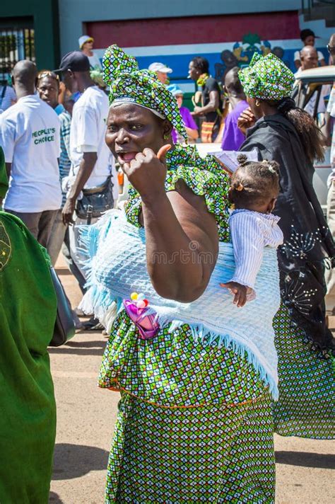 Mandinka Woman Stock Photos Free And Royalty Free Stock Photos From