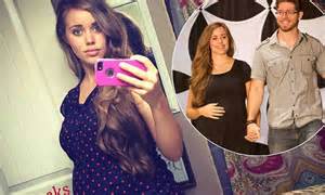 Jessa Duggar Shares Pregnant Selfie As Due Date Approaches For First