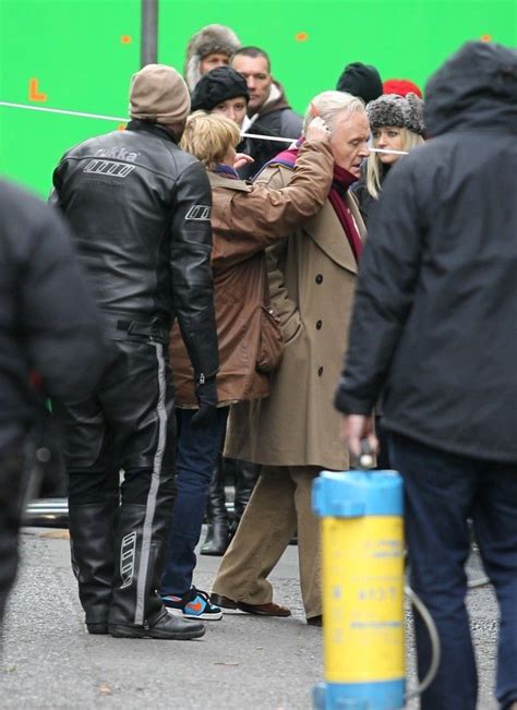 Anthony Hopkins Photos Stars Film Red 2 Close Protection Sir