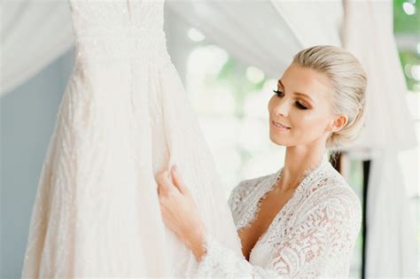 Hannah Polites Ties The Knot In Stunning Bali Affair Tie The Knots