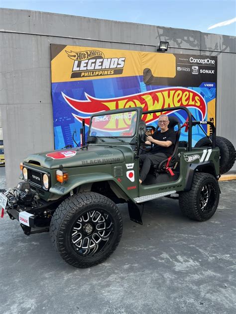 here are the 10 finalists to the 2023 hot wheels legends tour