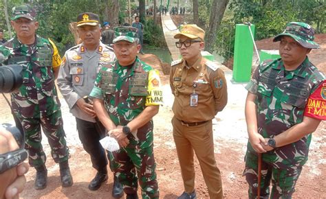 Awasi Secara Langsung Tim Wasev Cek Sasaran Tmmd Di Kodim Wk