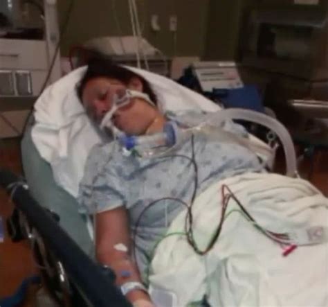 Woman Spends 3 Weeks In Intensive Care After Eating Gas Station Nacho Cheese Huffpost Weird News