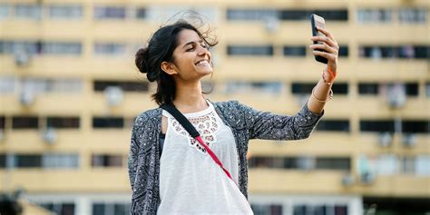 5 Apps And Guides For Taking Better Selfies Tips You Dont Want To Miss