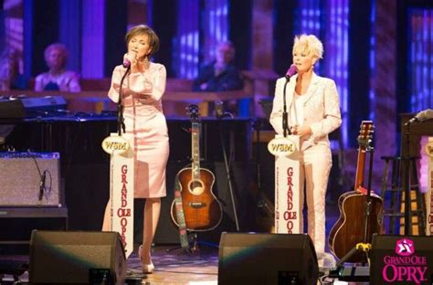 Grand Ole Opry Stage With Pam Tillis And Lorrie Morgan ~ 2013