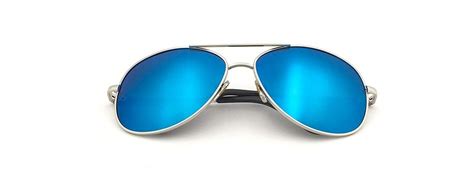 best blue lens sunglasses for men 2022 [buying guide] gear hungry