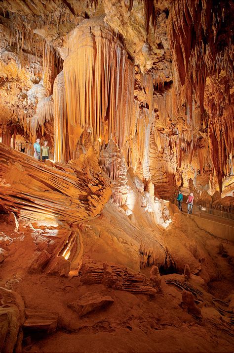 6 Spectacular Caves Youll Want To Explore In The Shenandoah