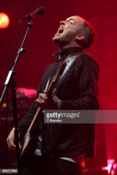 Photo Of Fran Healy And Travis Fran Healy Playing Guitar And Singing